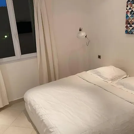 Logement De 3 Chambres A 10 Mins A Pieds Du Centre Du Village Et De La Plage Des Canebiers Apartment Saint-Tropez