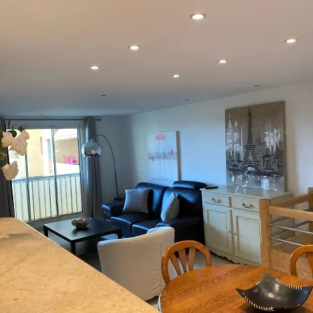 Apartment Logement De 3 Chambres A 10 Mins A Pieds Du Centre Du Village Et De La Plage Des Canebiers Saint-Tropez