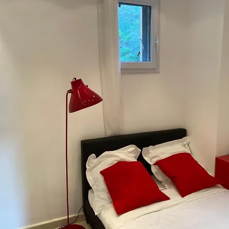 Logement De 3 Chambres A 10 Mins A Pieds Du Centre Du Village Et De La Plage Des Canebiers *